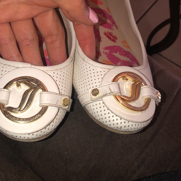 Shoes - Picture 6 of 6